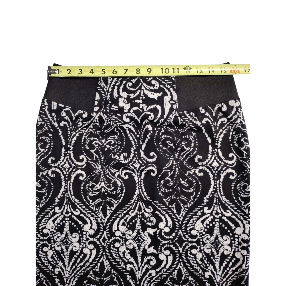 Roz & Ali Black White Damask‎ Print Pencil Skirt Womens Size 6 Back Zip Stretch - Picture 3 of 6
